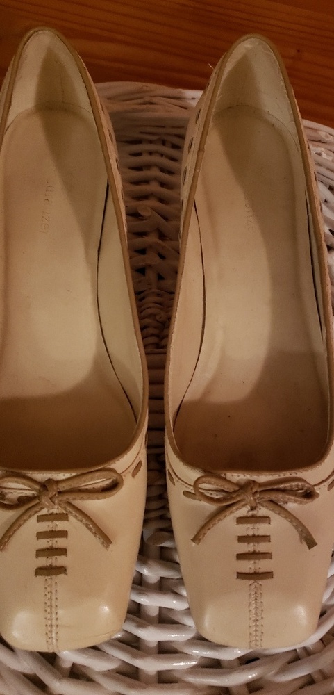 Shoes by Natural